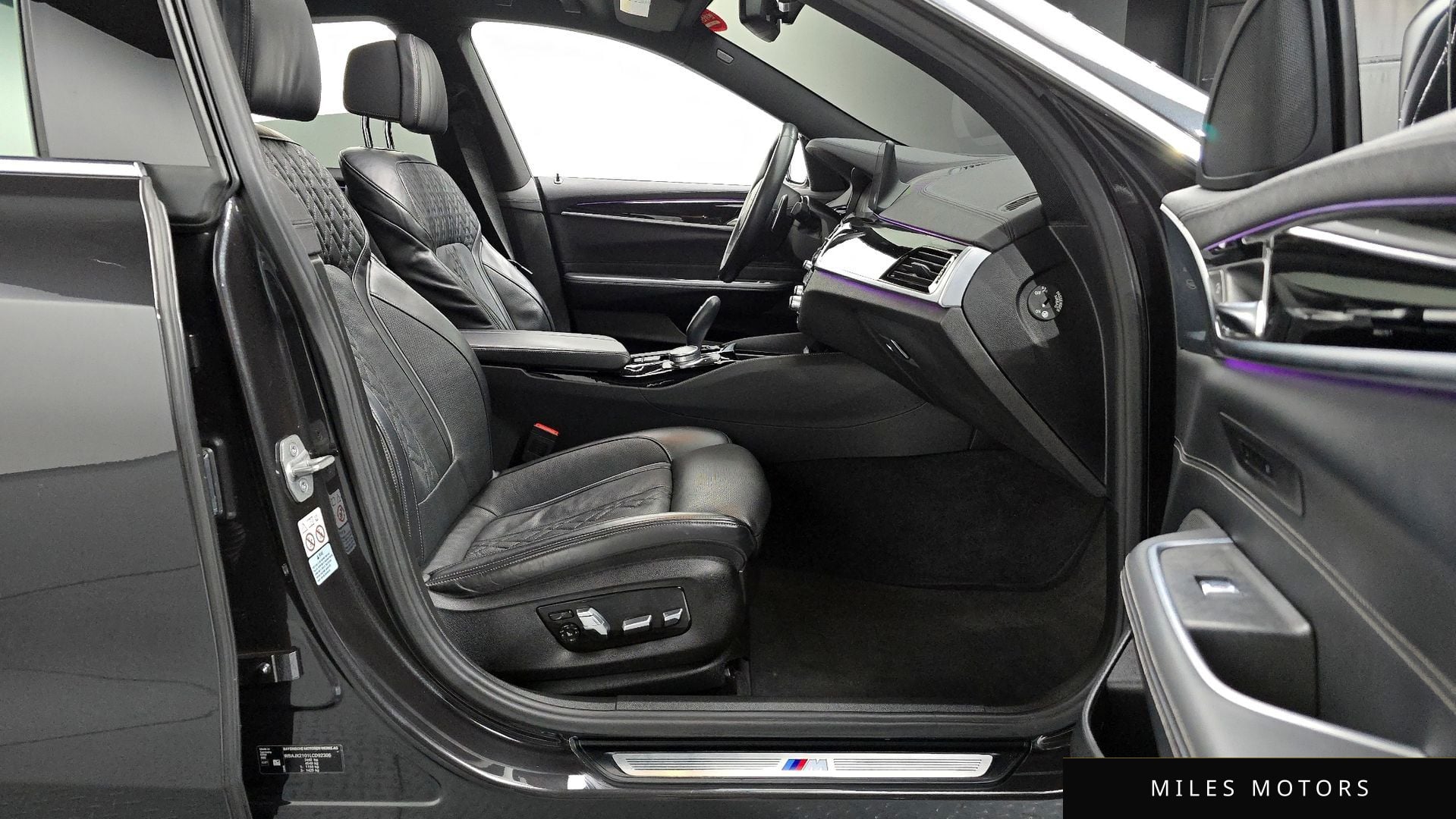 BMW 6 Series GT (G32) 2020 — миниатюра 11