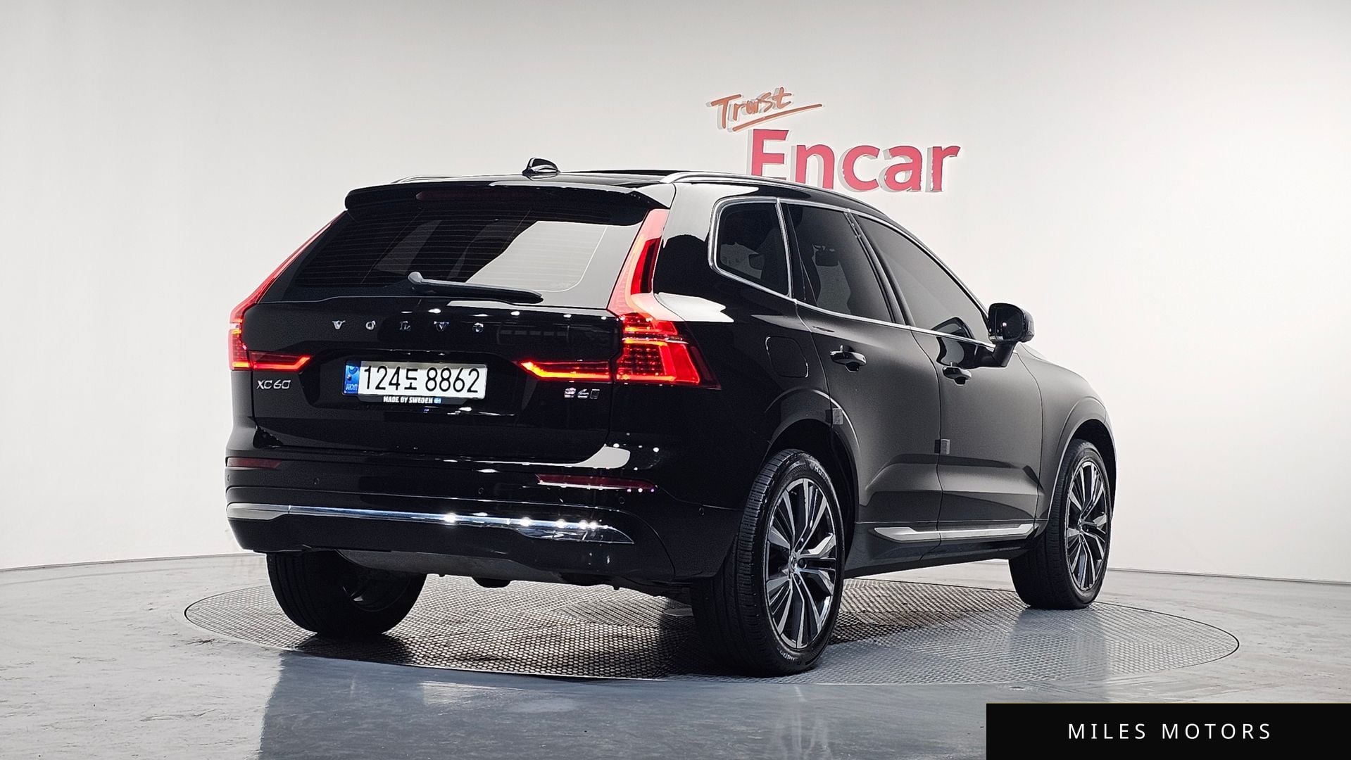 Volvo XC60 2022 — миниатюра 2