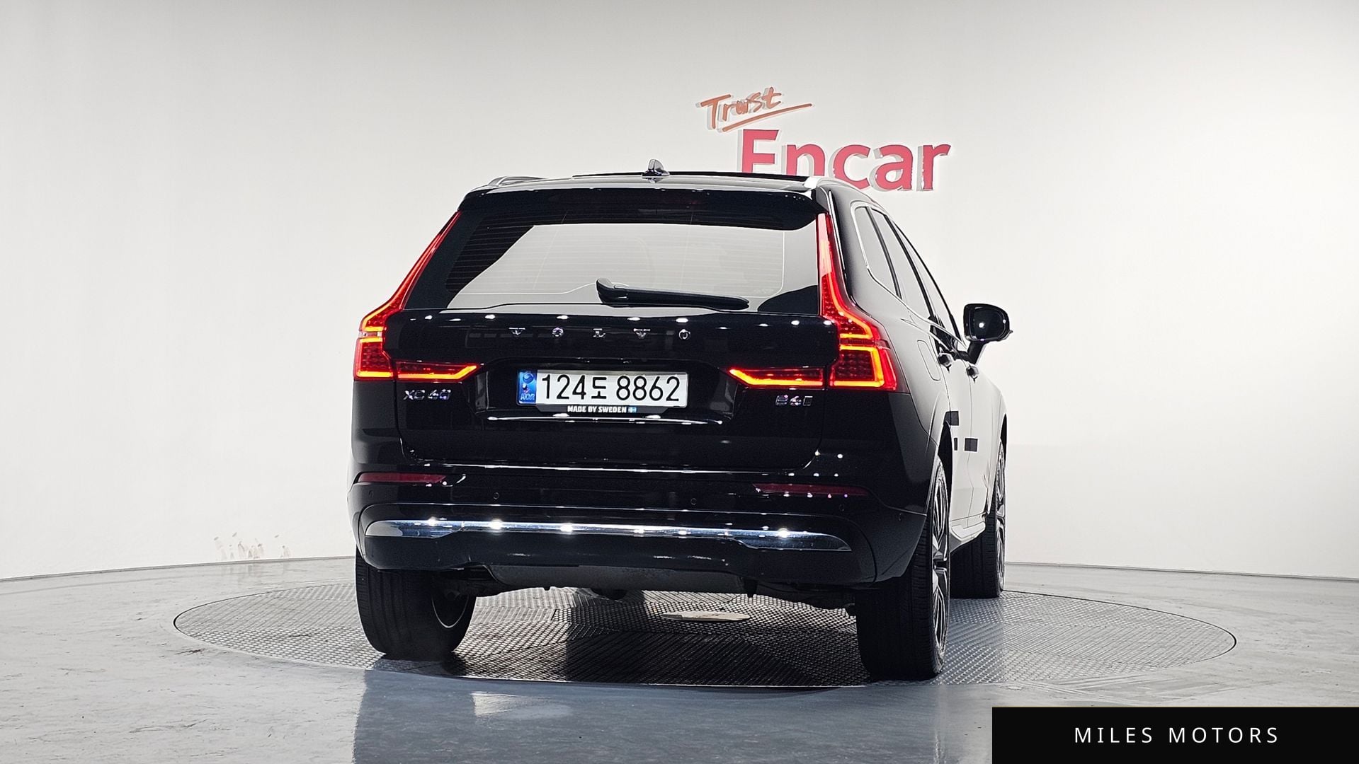 Volvo XC60 2022 — миниатюра 4