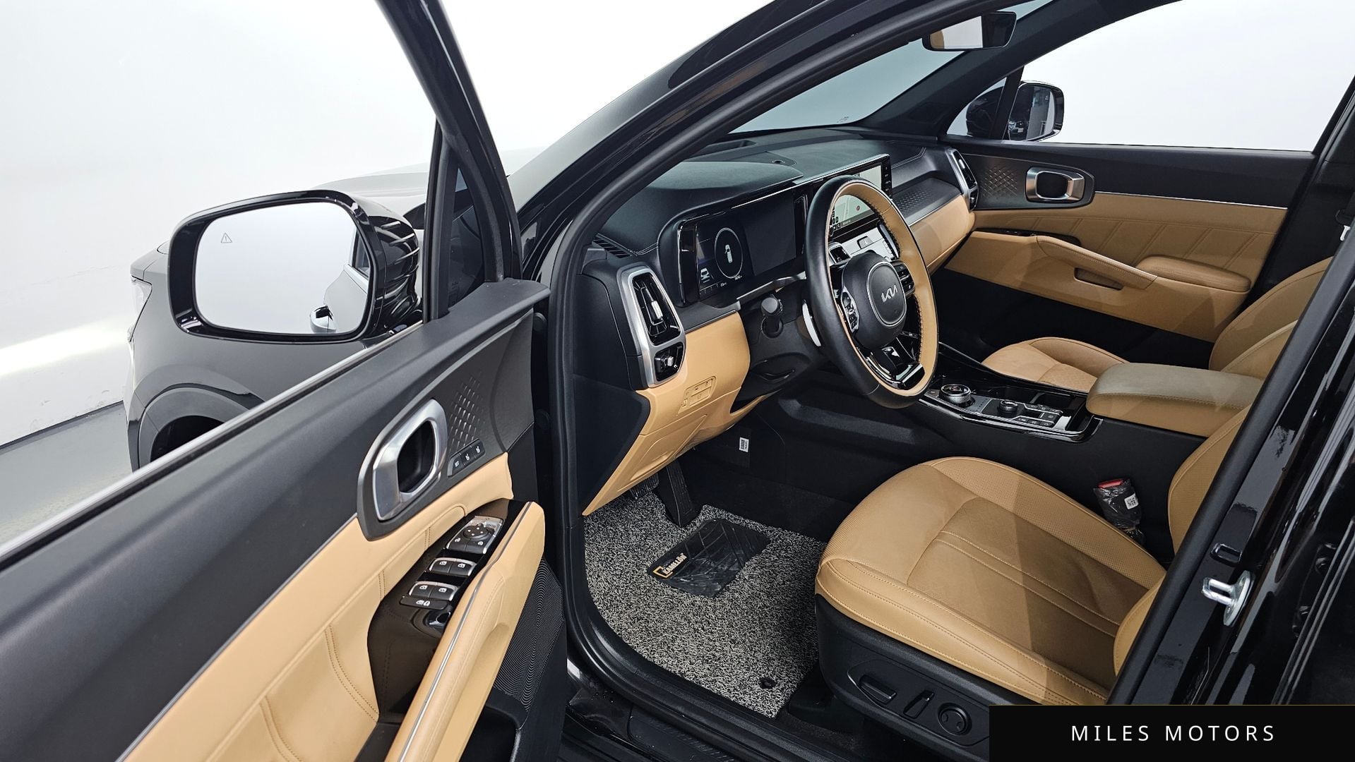 Kia Sorento 2023 — миниатюра 10