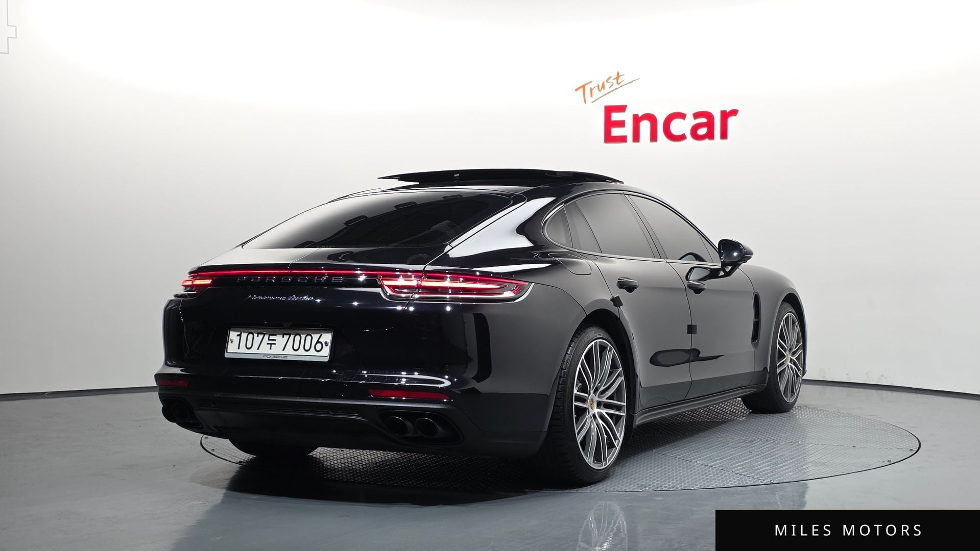 Porsche 파나메라 (971) 2018 — миниатюра 2