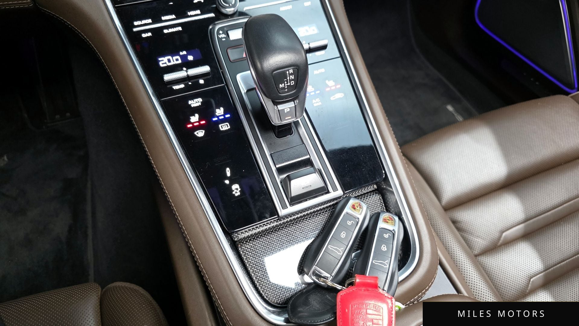 Porsche 파나메라 (971) 2018 — миниатюра 9