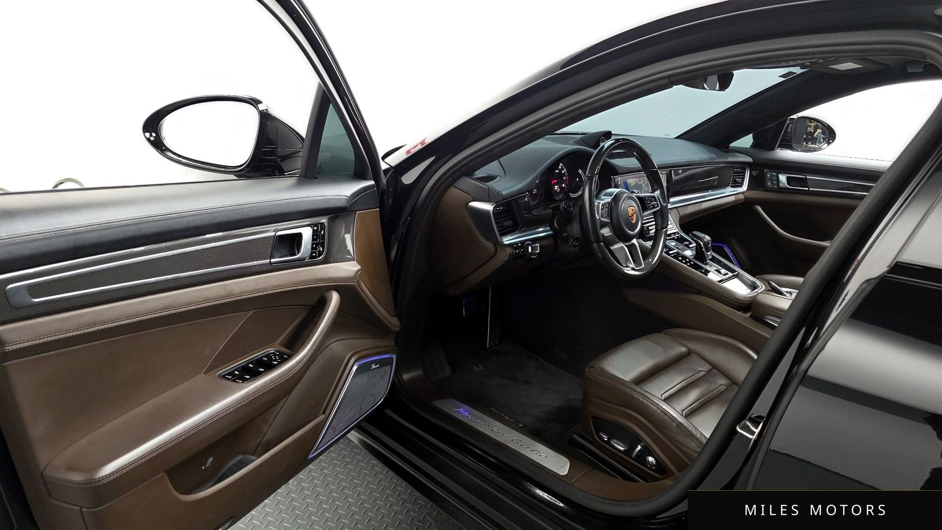 Porsche 파나메라 (971) 2018 — миниатюра 10