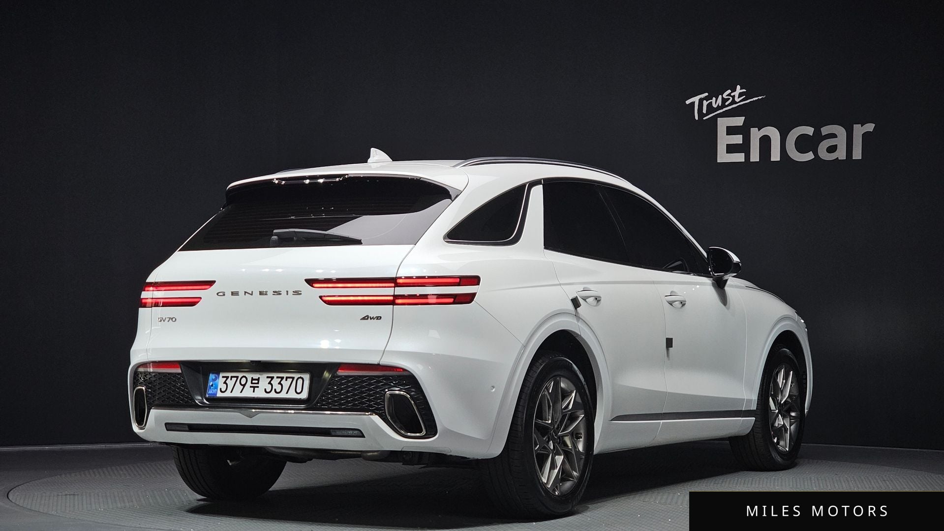 Genesis GV70 2023 — миниатюра 2