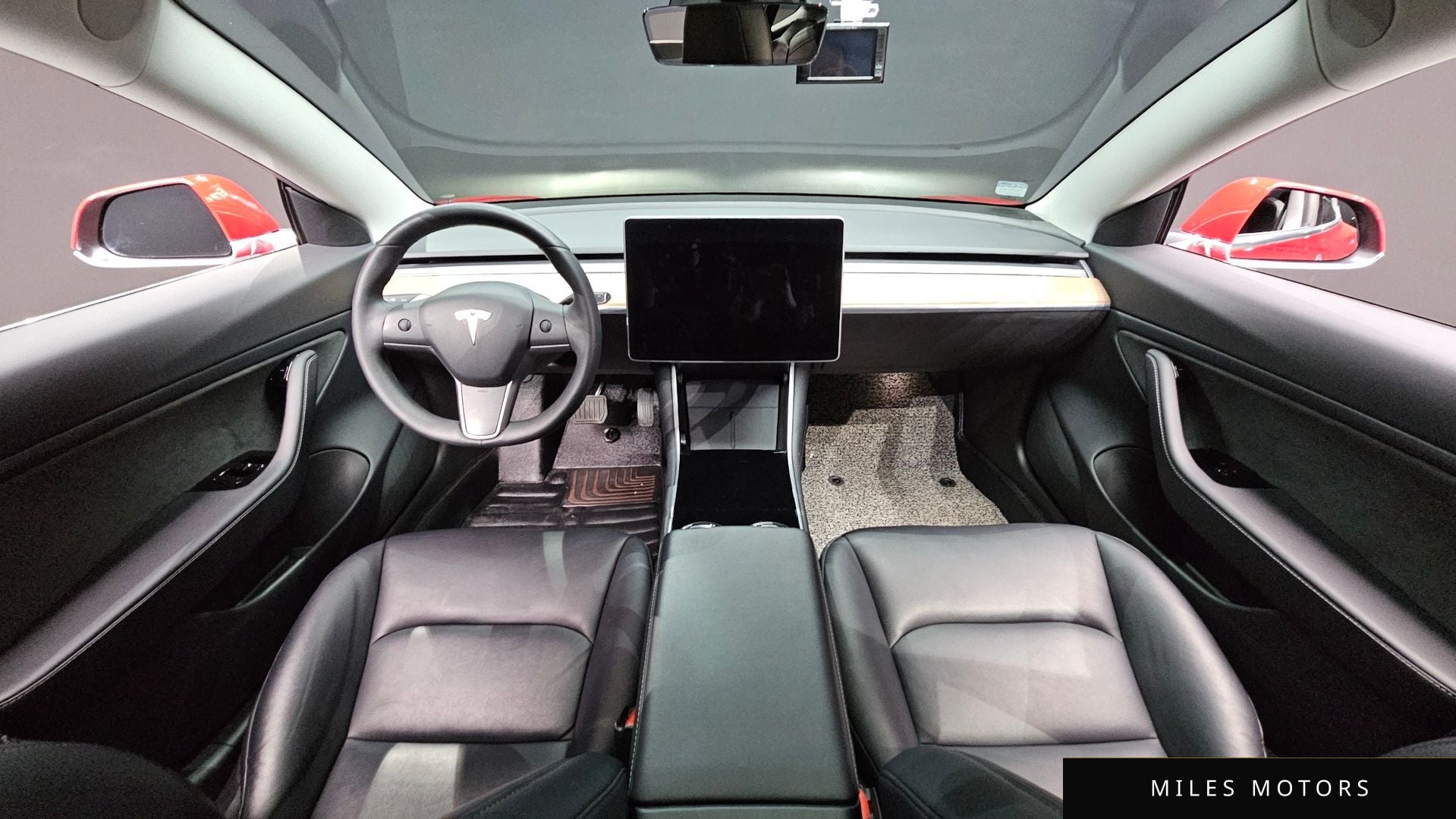 Tesla Model 3 2020 — миниатюра 7