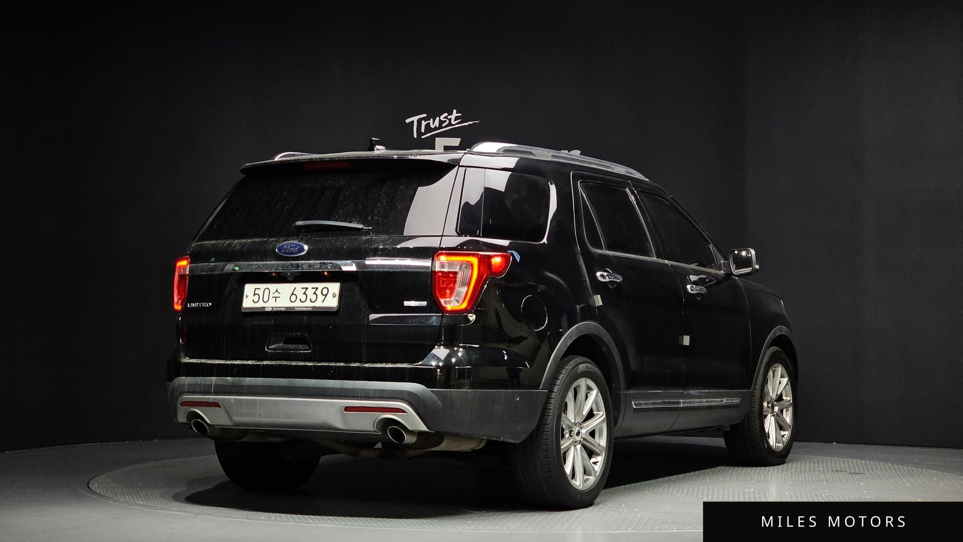 Ford Explorer 2017 — миниатюра 2