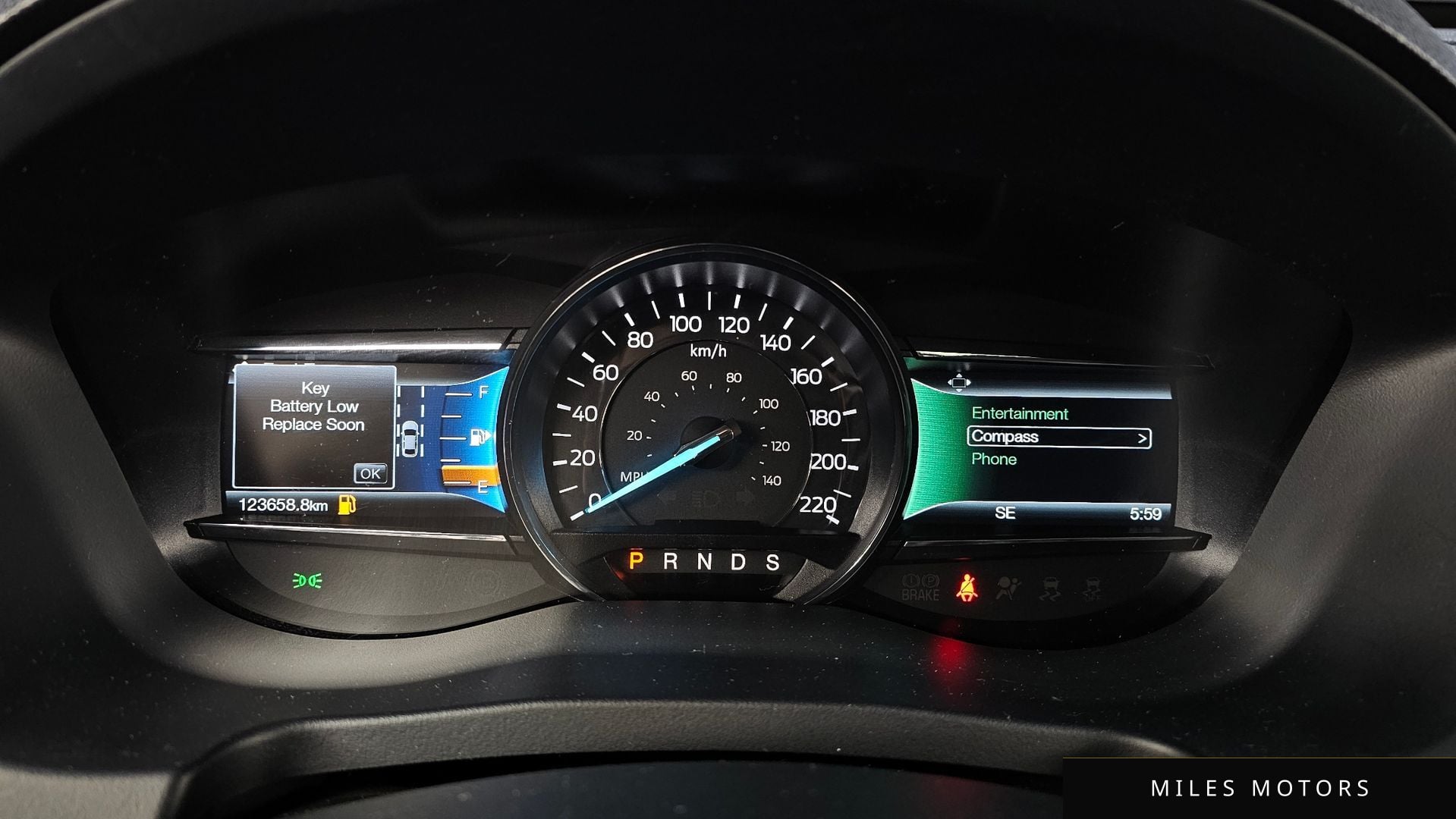 Ford Explorer 2017 — миниатюра 8