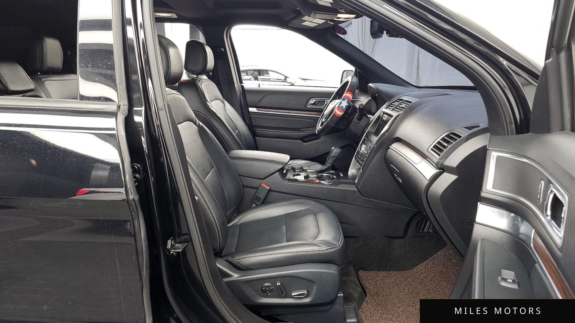 Ford Explorer 2017 — миниатюра 11