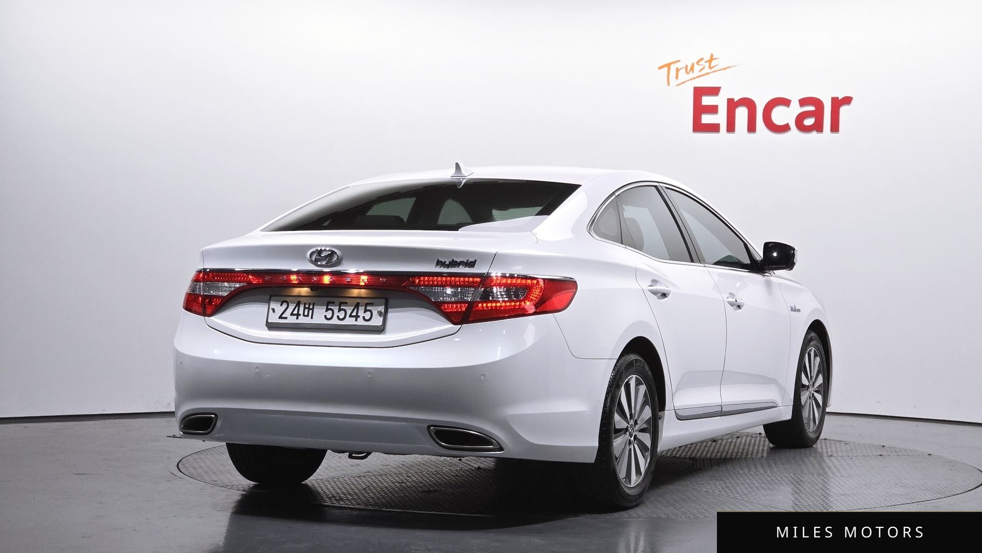 Hyundai 그랜저 HG 하이브리드 2015 — миниатюра 2