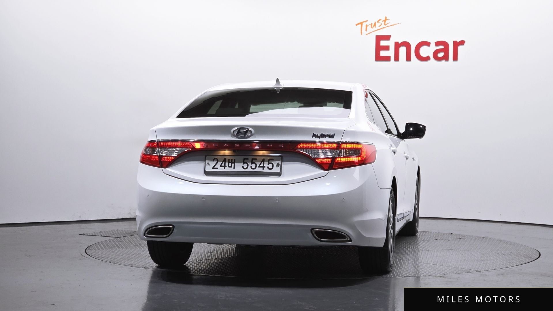 Hyundai 그랜저 HG 하이브리드 2015 — миниатюра 4