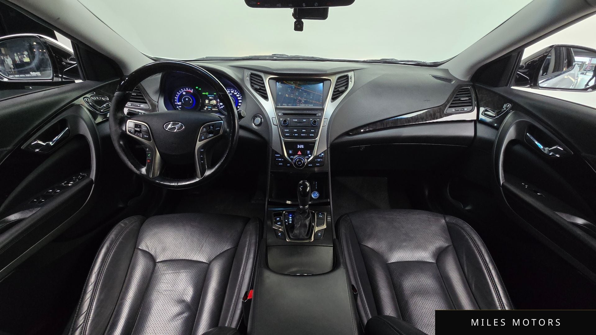Hyundai 그랜저 HG 하이브리드 2015 — миниатюра 7