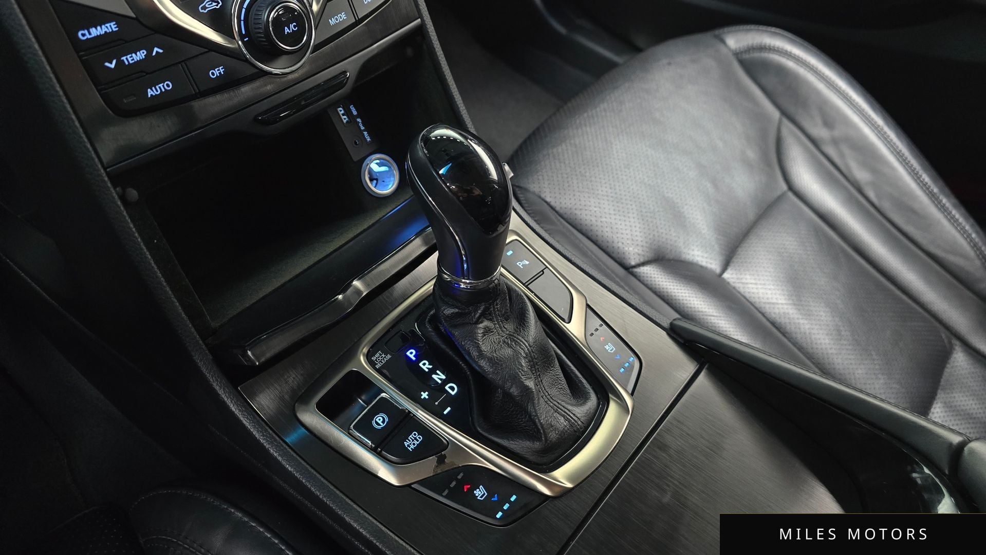 Hyundai 그랜저 HG 하이브리드 2015 — миниатюра 9