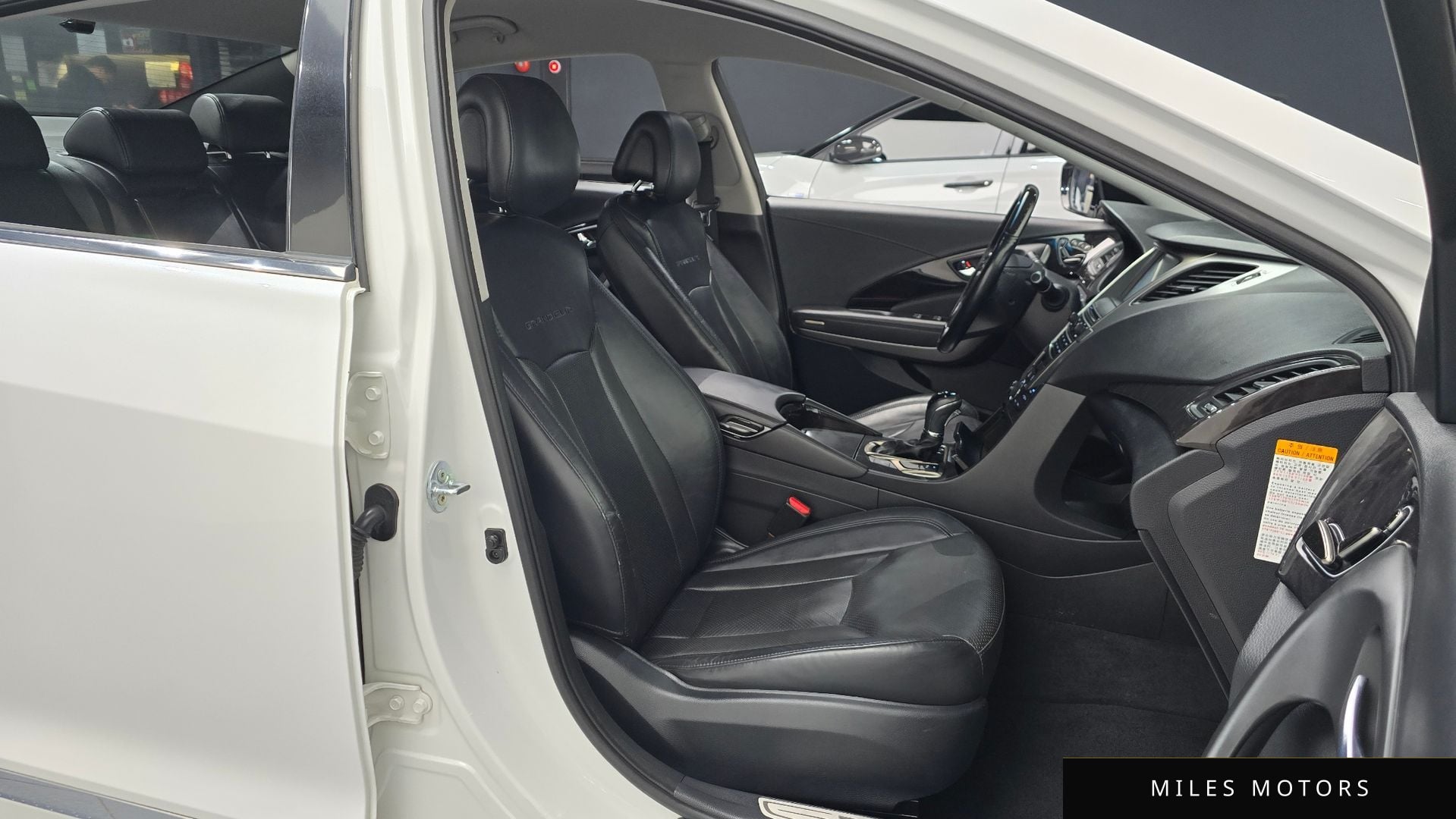 Hyundai 그랜저 HG 하이브리드 2015 — миниатюра 10