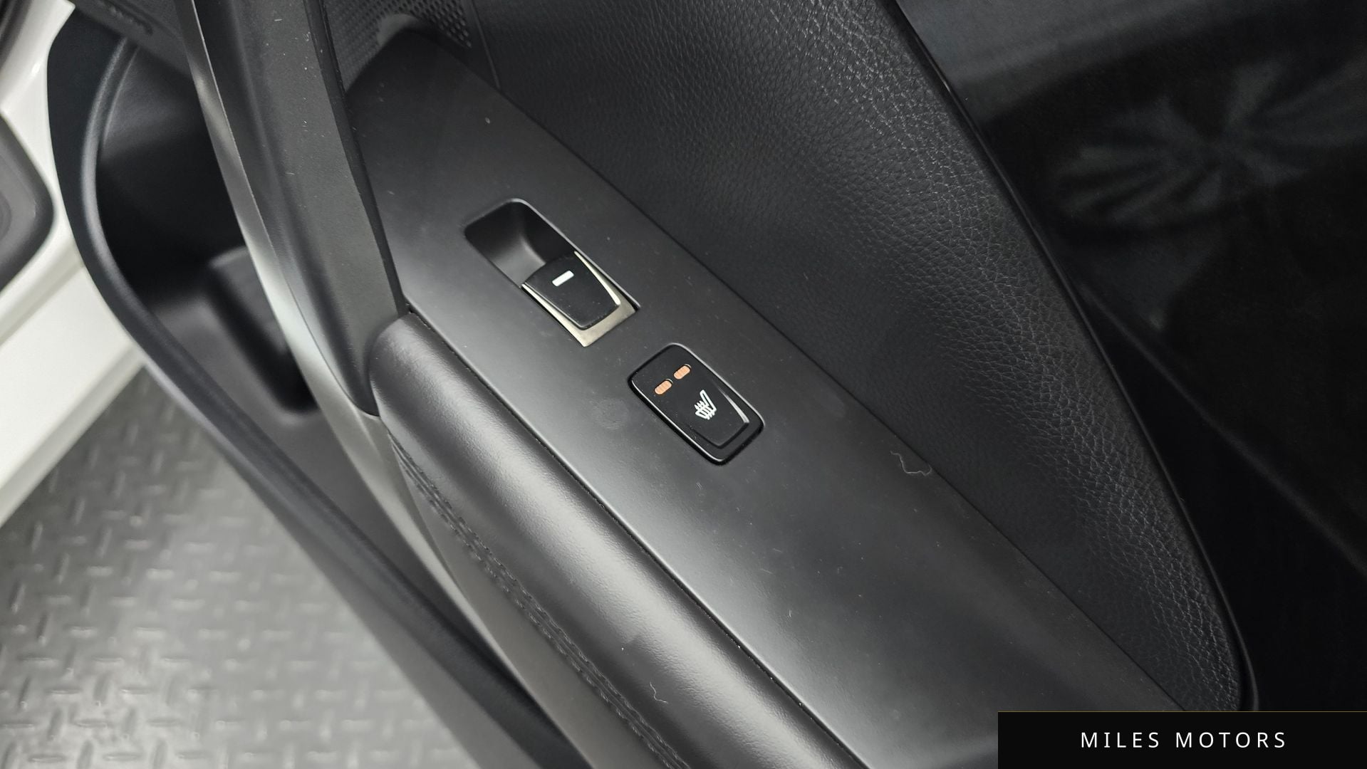 Hyundai 그랜저 HG 하이브리드 2015 — миниатюра 18