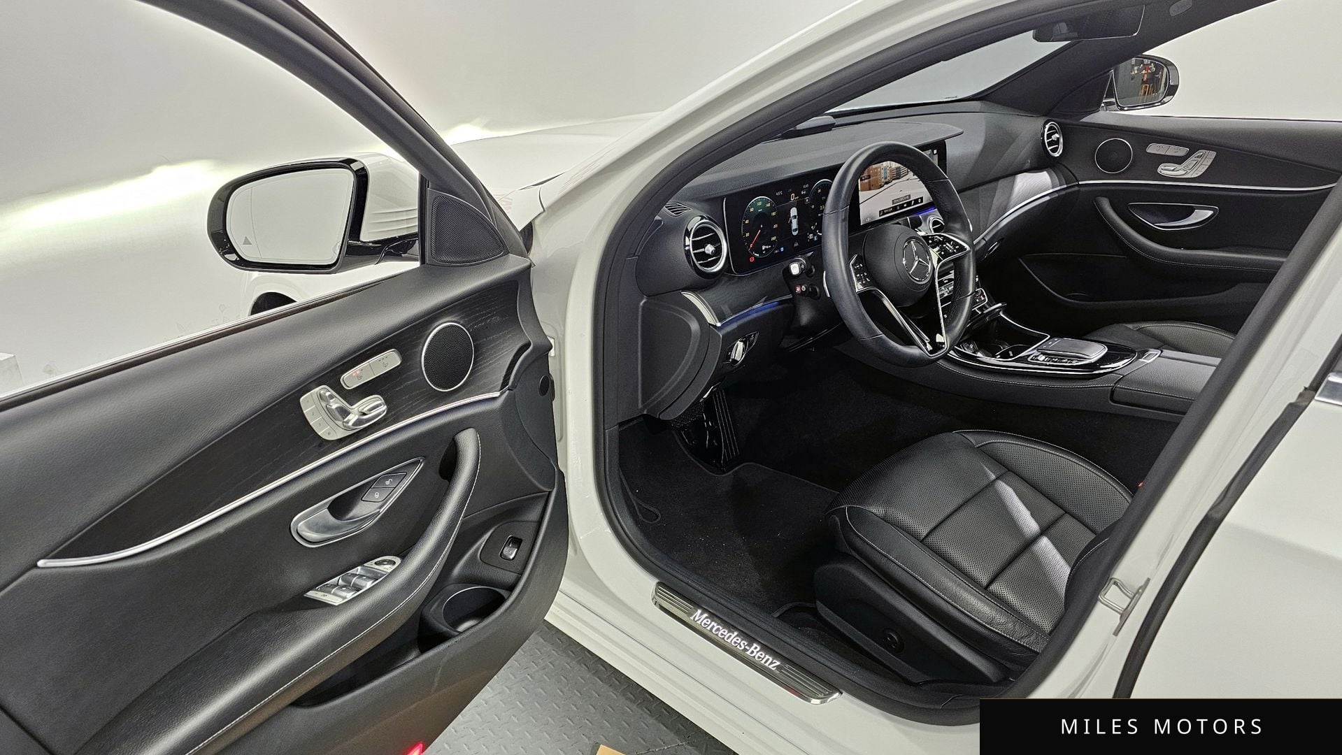 Mercedes-Benz E-Class W213 2022 — миниатюра 11
