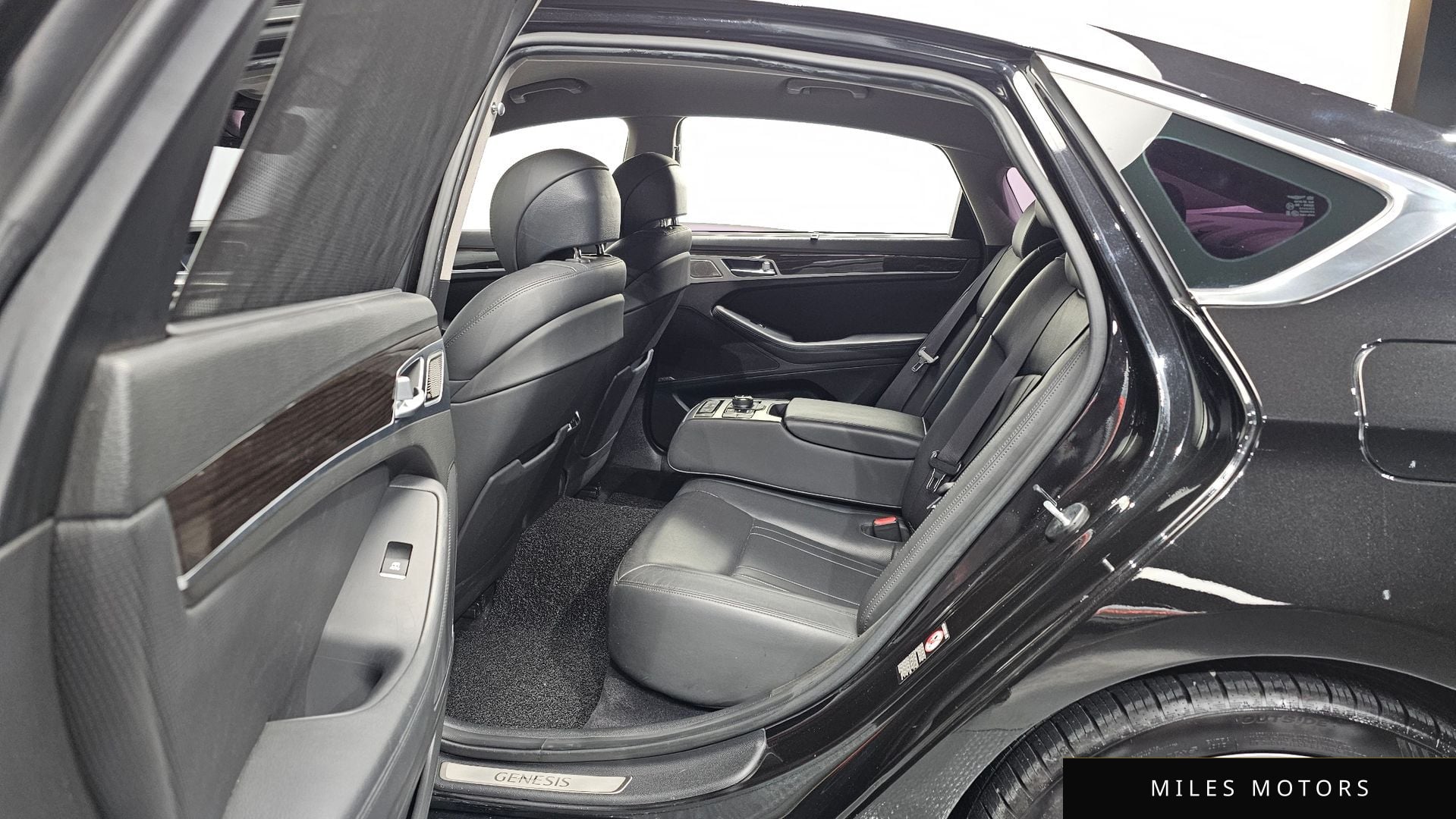 Genesis G80 2017 — миниатюра 11
