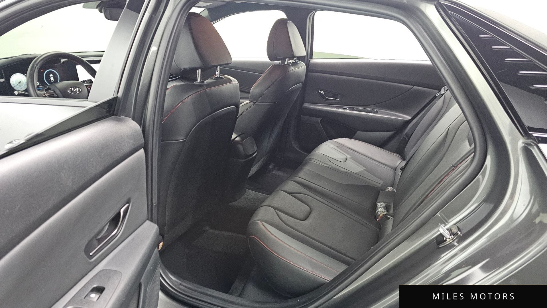 Hyundai AVANTE 2022 — миниатюра 12