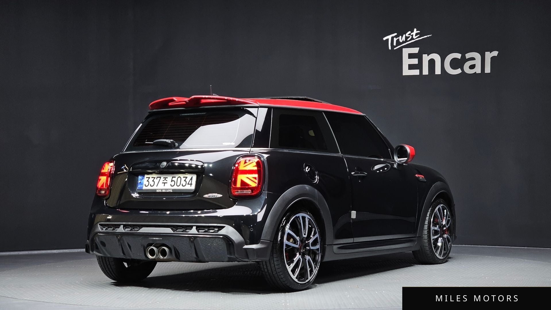 MINI Cooper S 2023 — миниатюра 2
