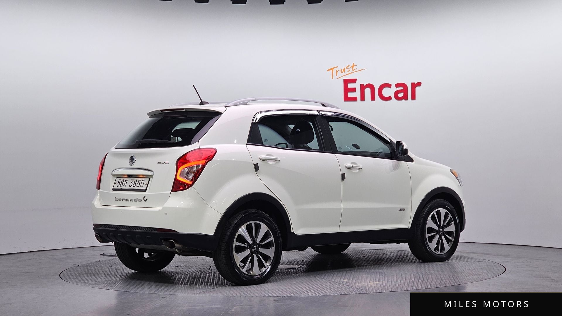KG Mobility KORANDO 2015 — миниатюра 2