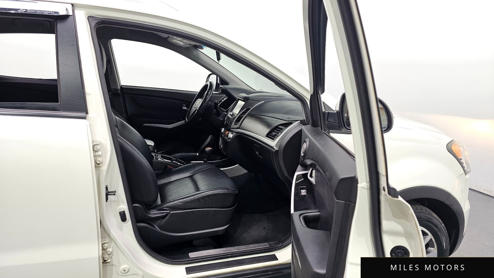 KG Mobility KORANDO 2015 — миниатюра 11