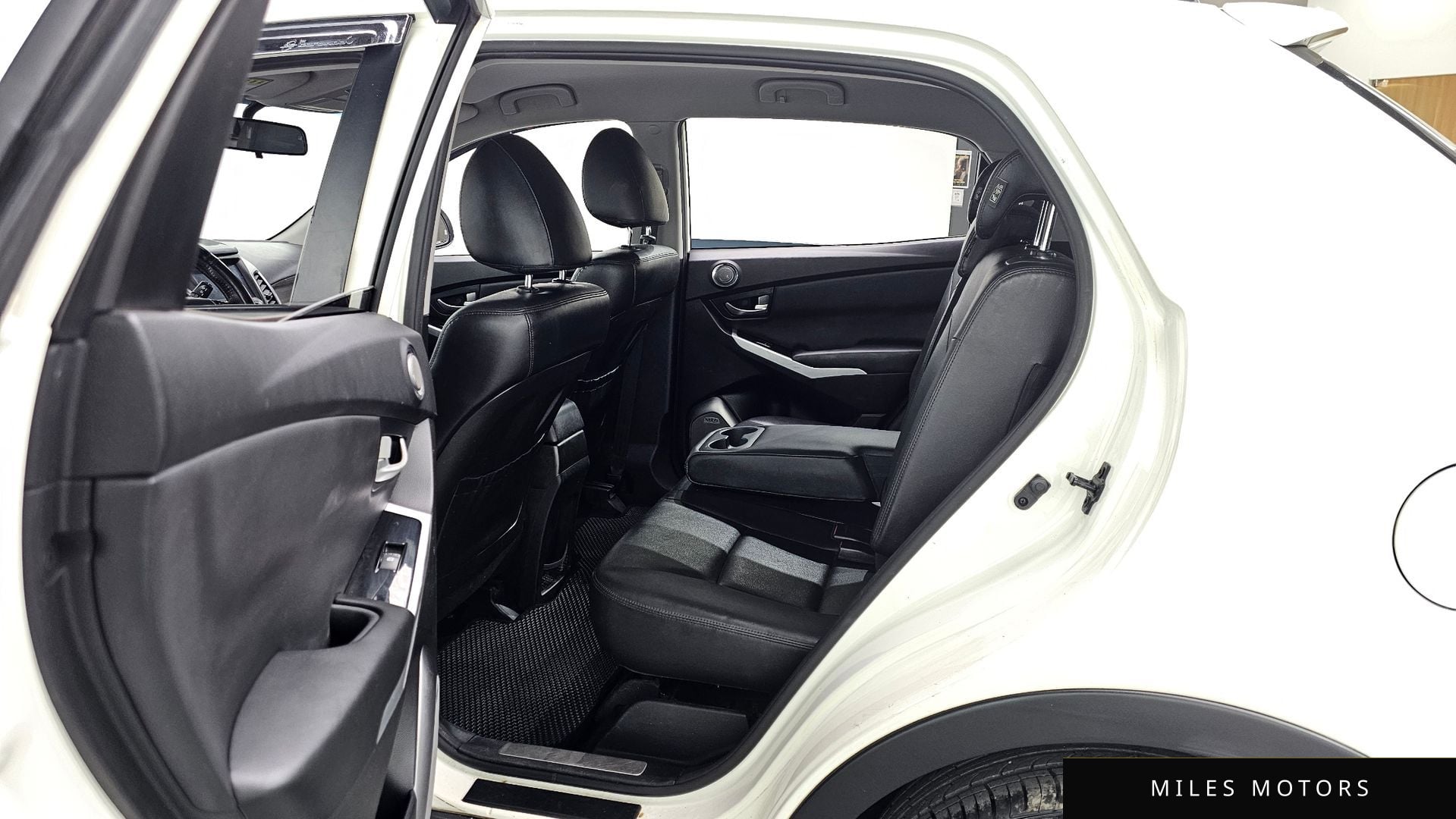 KG Mobility KORANDO 2015 — миниатюра 12