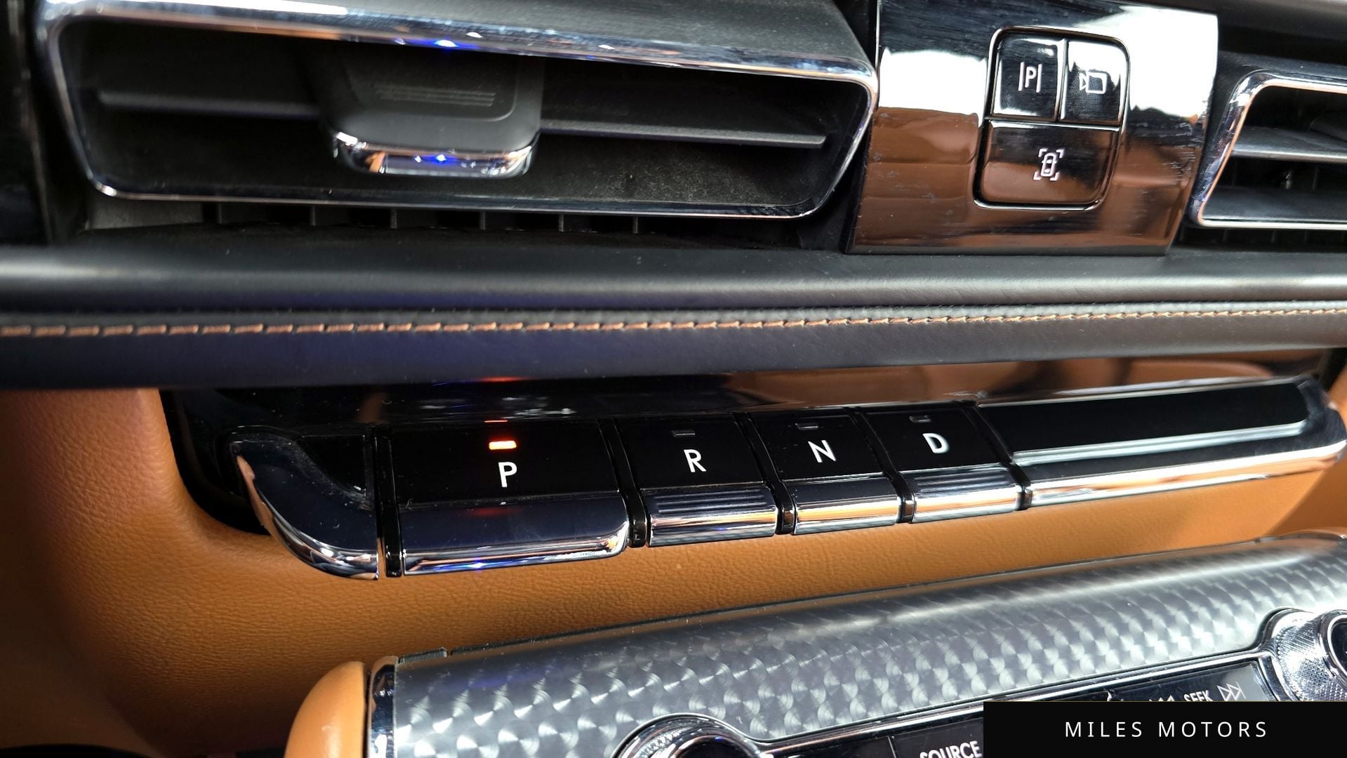 Lincoln Aviator 2020 — миниатюра 9