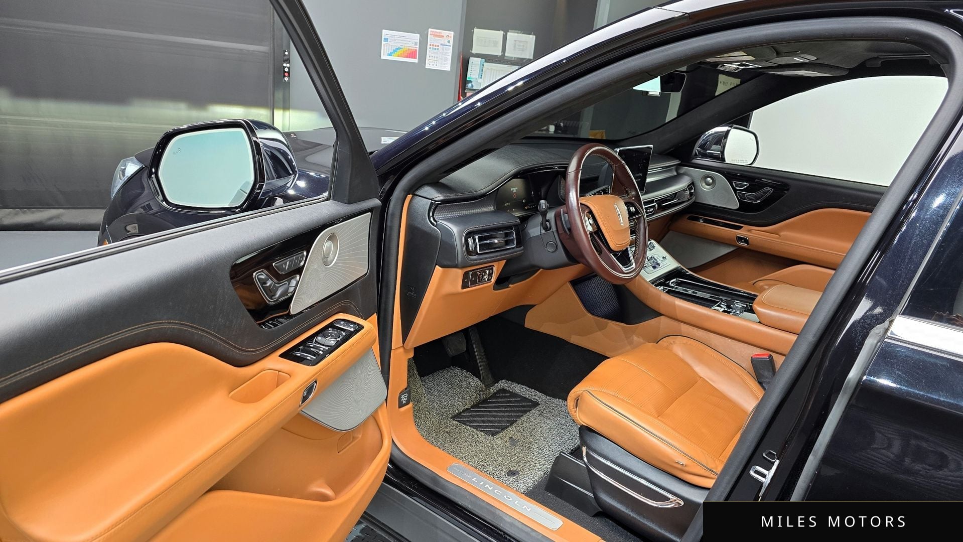 Lincoln Aviator 2020 — миниатюра 10