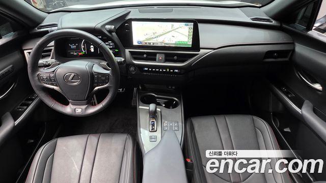 Лексус UX300h 2025 — миниатюра 14