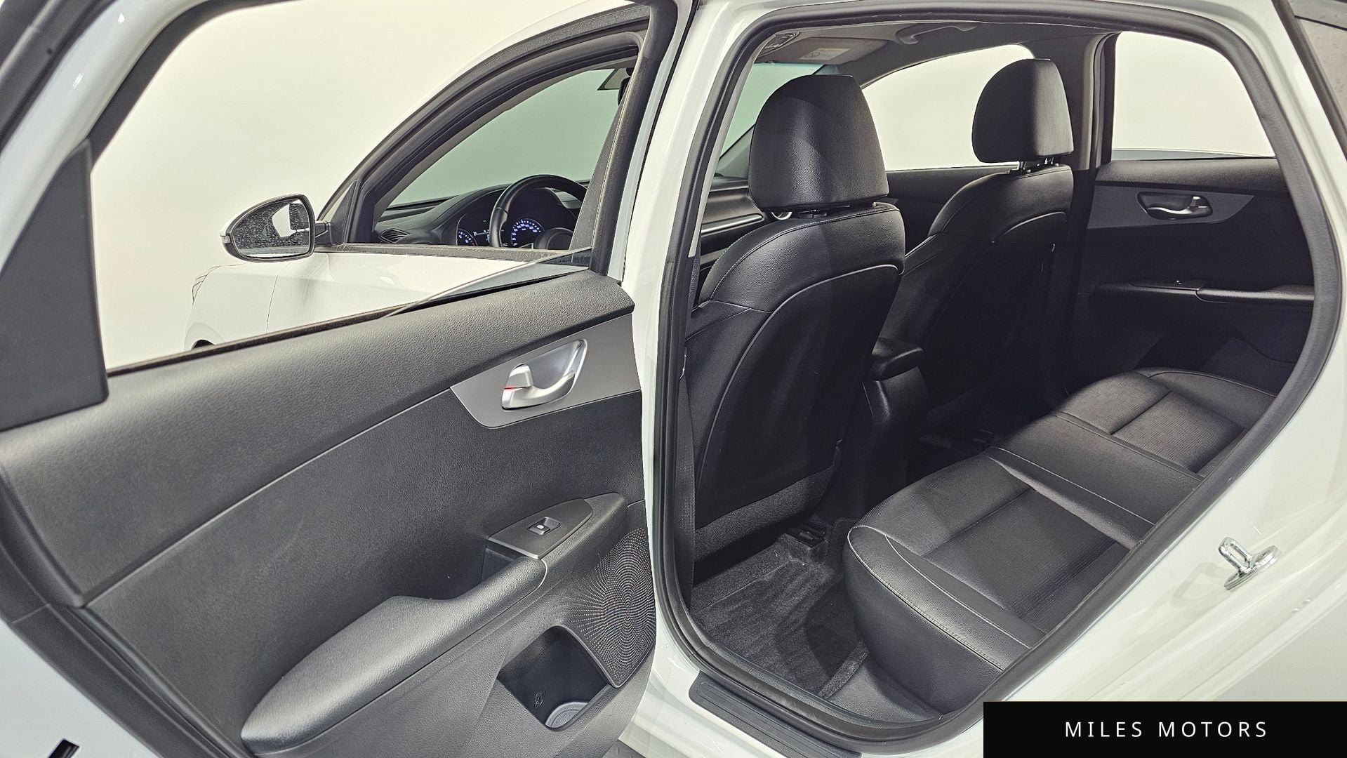 Kia K3 2022 — миниатюра 11