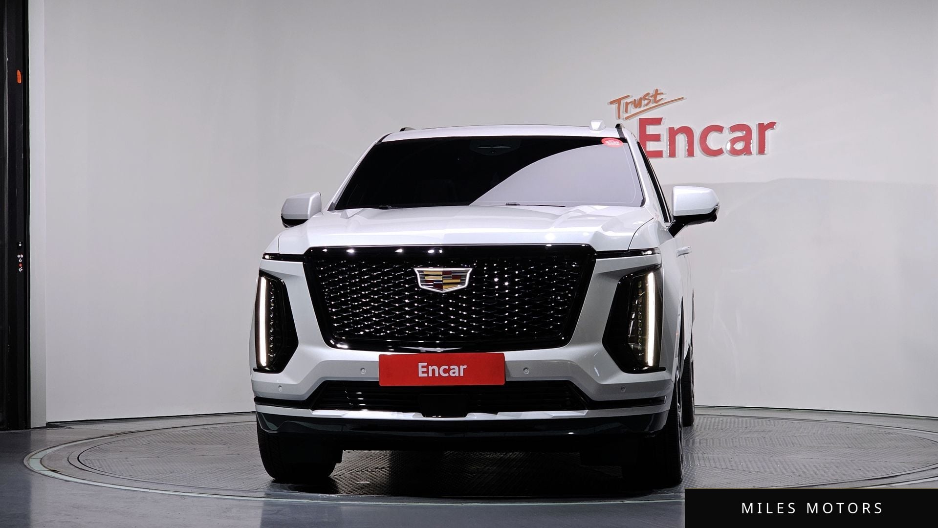 Cadillac Escalade 2025 — миниатюра 3