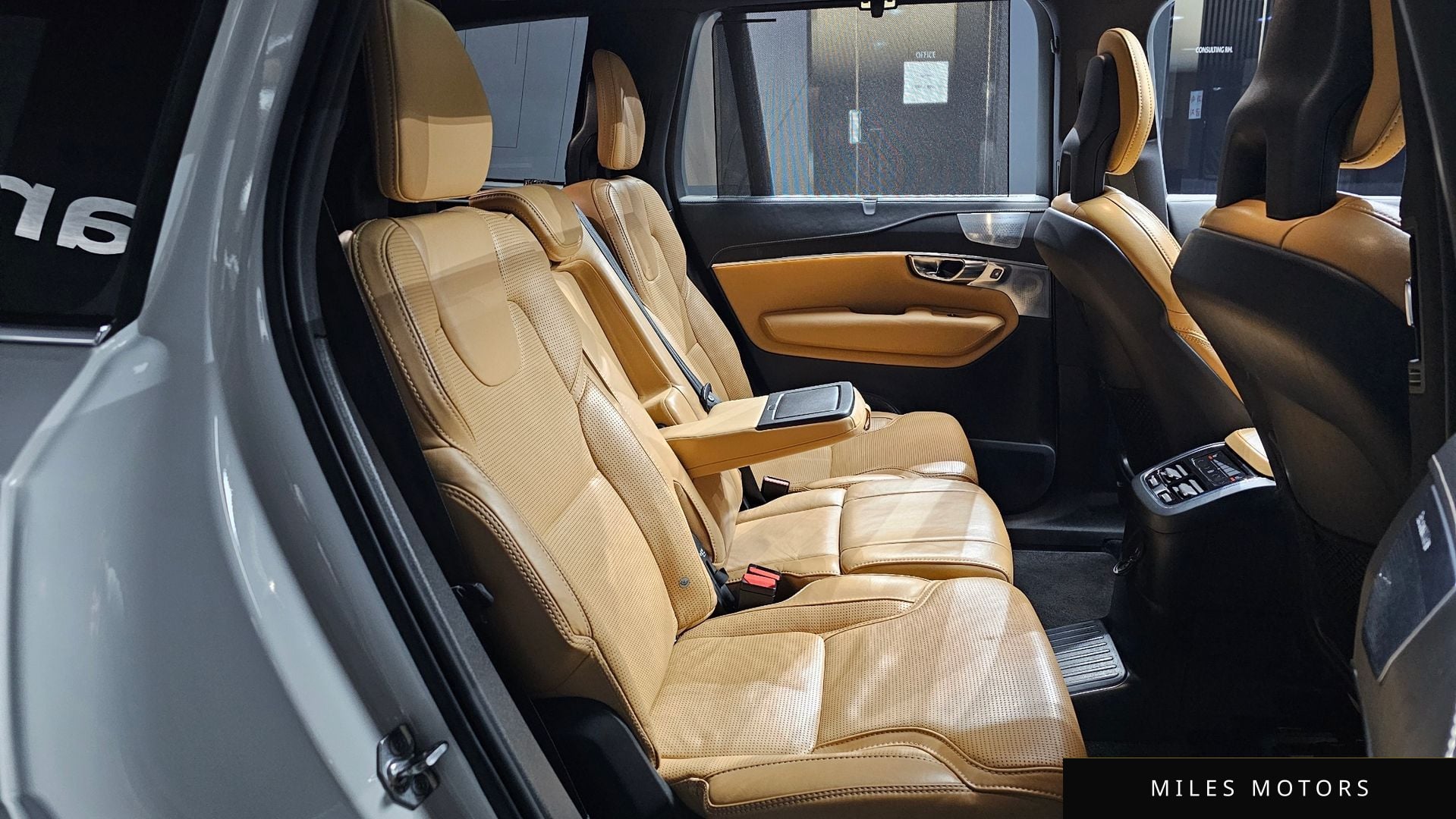 Volvo XC90 2021 — миниатюра 12