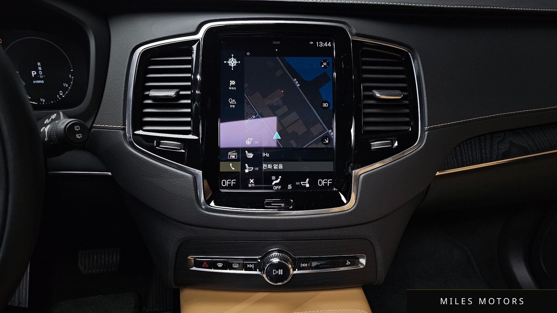 Volvo XC90 2021 — миниатюра 14
