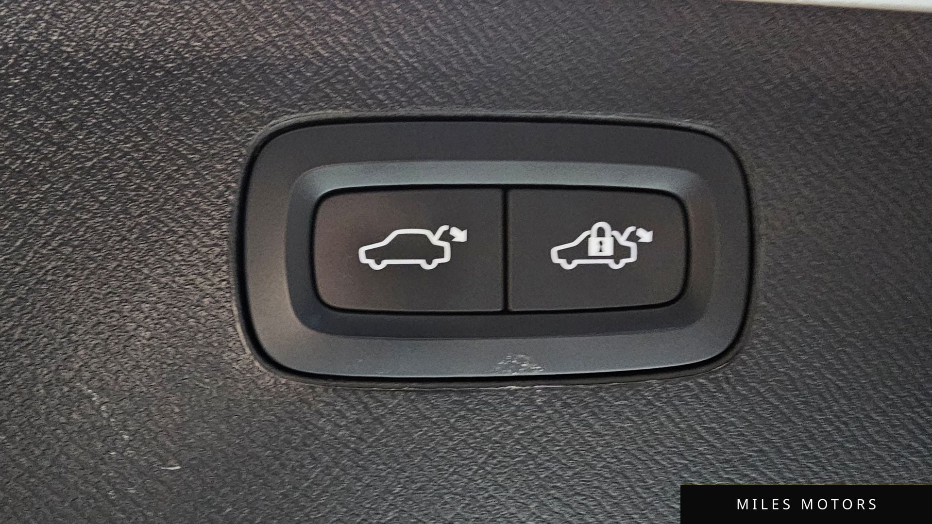 Volvo XC90 2021 — миниатюра 20