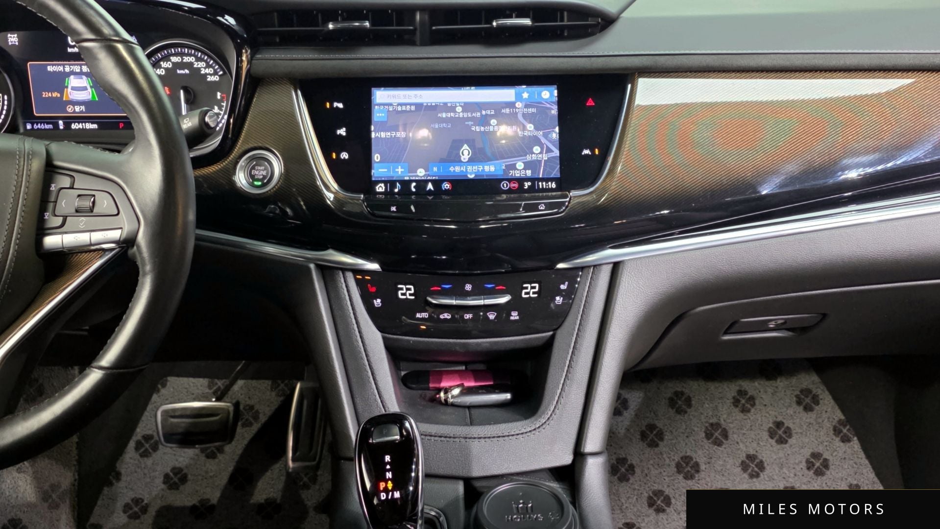 Cadillac XT6 2023 — миниатюра 14
