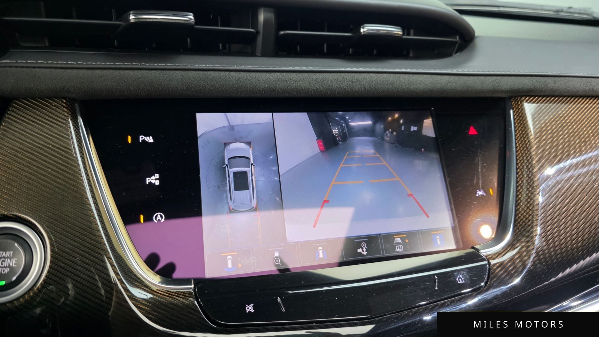Cadillac XT6 2023 — миниатюра 15