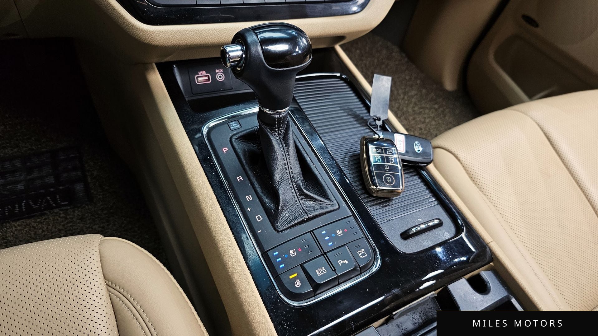 Kia Canival 2016 — миниатюра 9