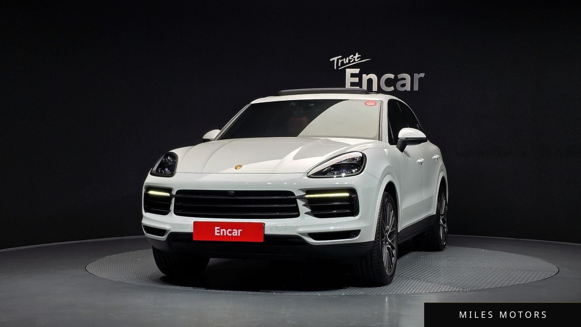 Porsche Cayenne 2020 — миниатюра 3