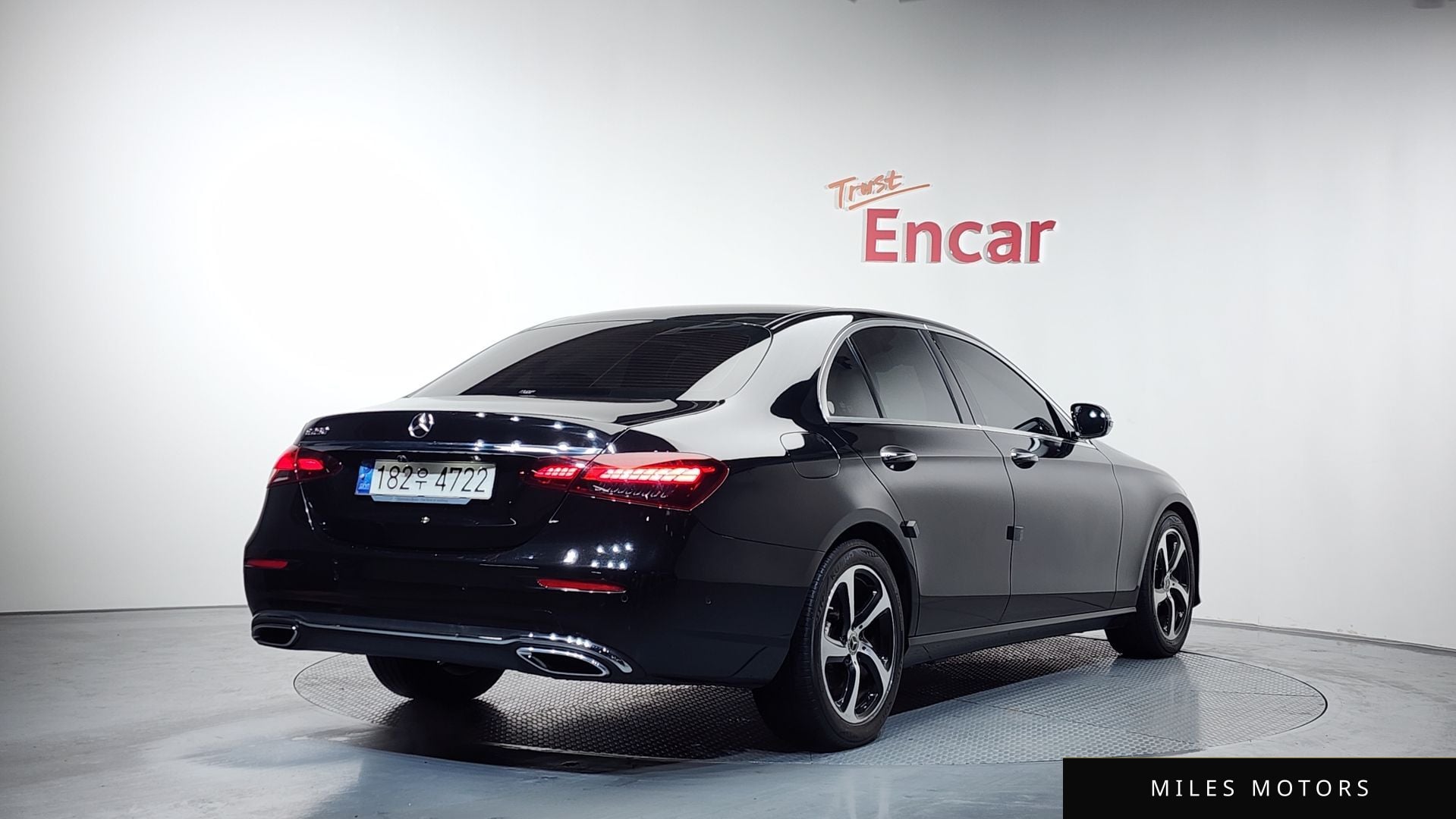 Mercedes-Benz E-Class W213 2021 — миниатюра 2