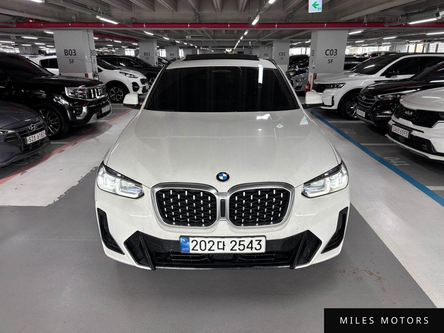 BMW X4 (G02) 2023 — фото 1 из 12