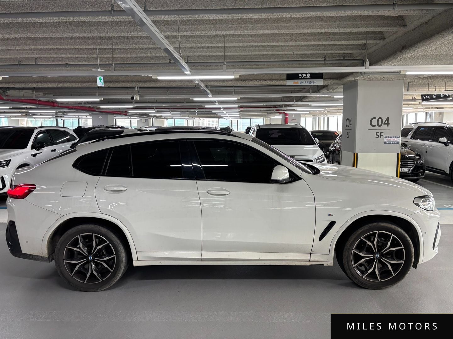 BMW X4 (G02) 2023 — миниатюра 3