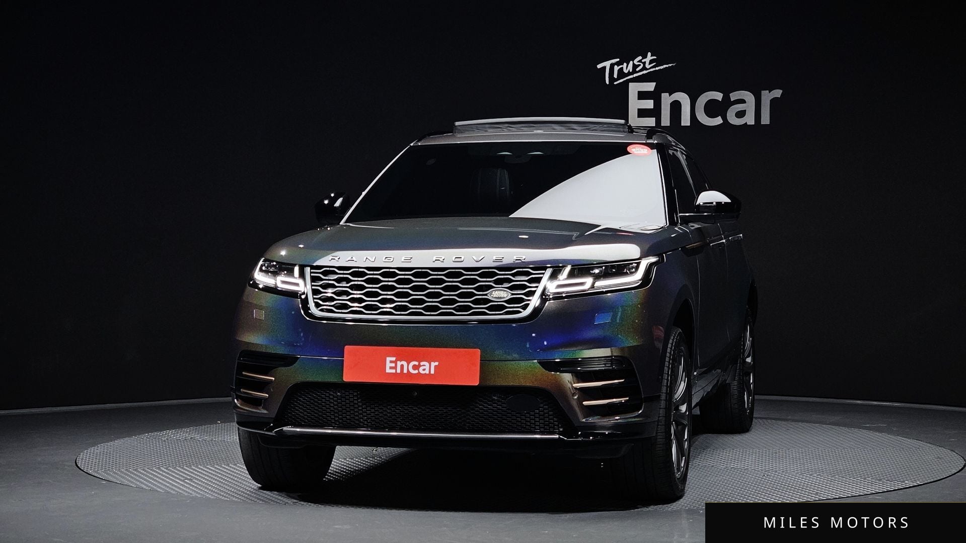 Land Rover Range Rover Velar 2021 — миниатюра 3