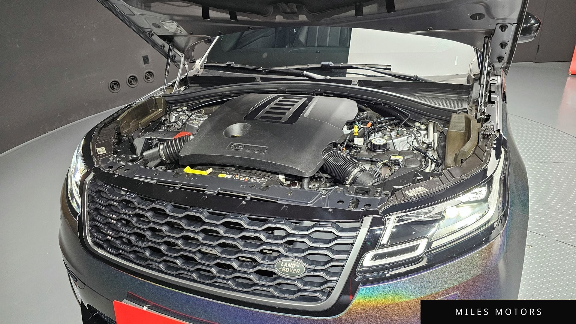 Land Rover Range Rover Velar 2021 — миниатюра 6