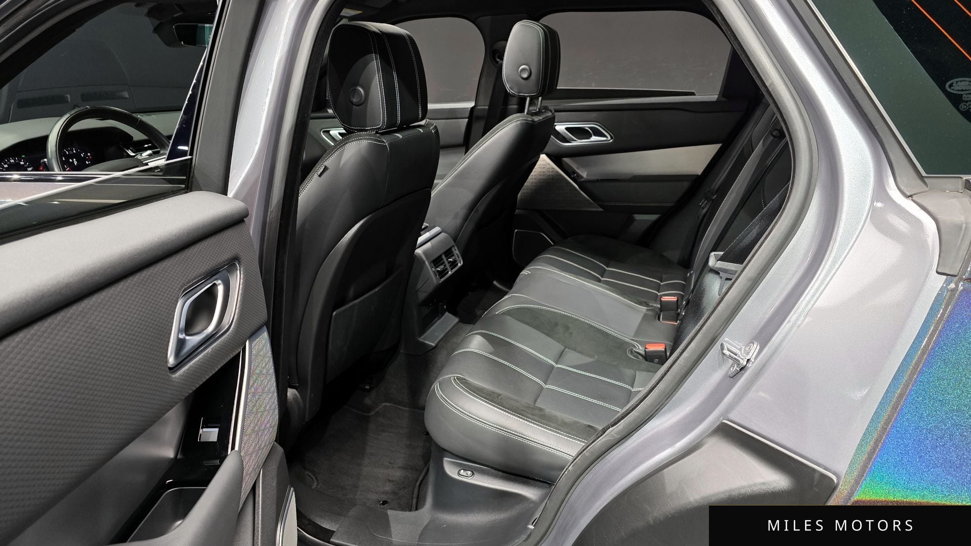 Land Rover Range Rover Velar 2021 — миниатюра 12
