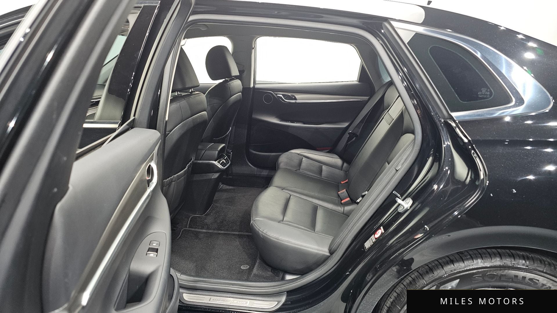 Hyundai Grandeur 2022 — миниатюра 11