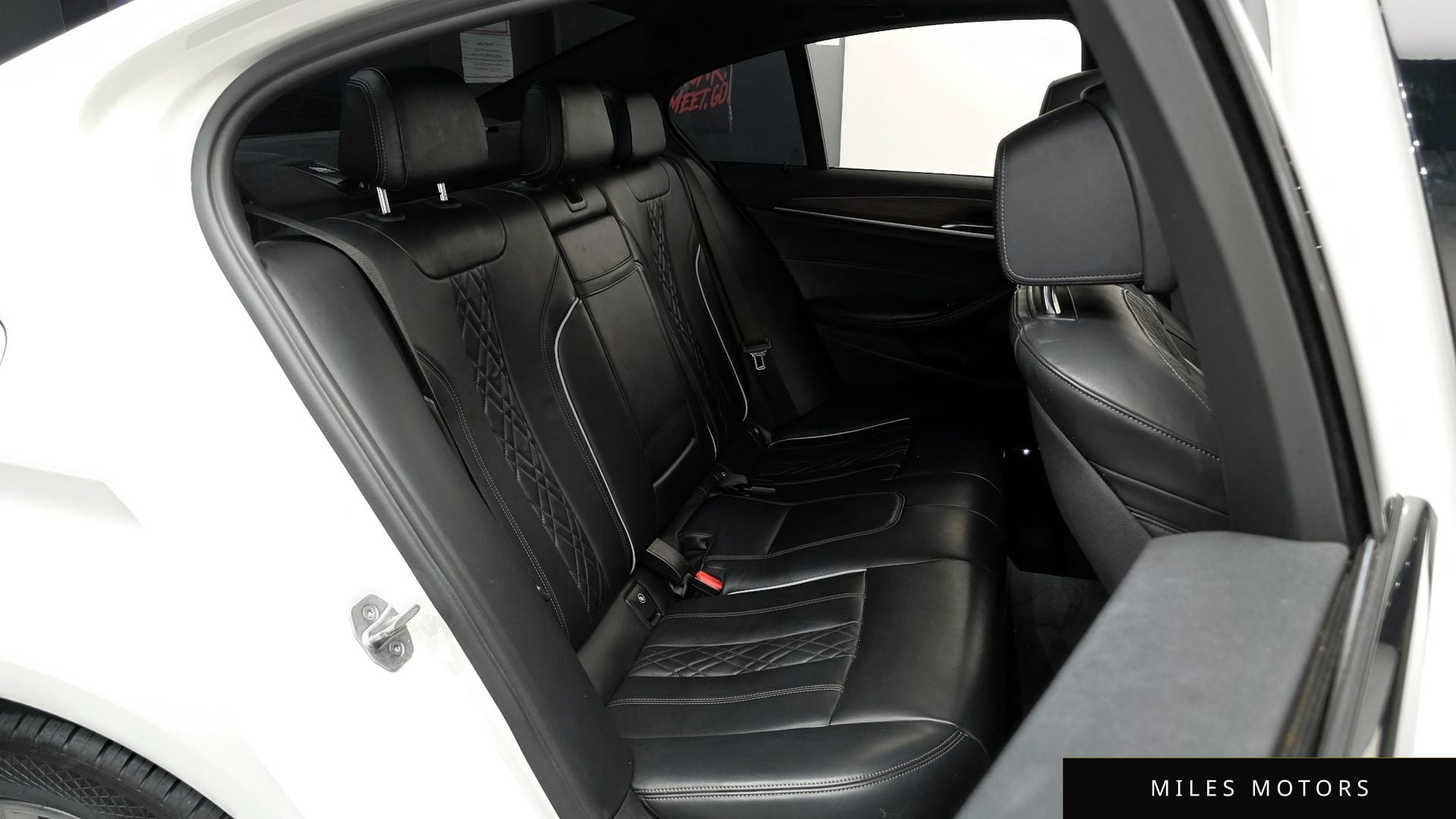 BMW 5 Series (G30) 2017 — миниатюра 12