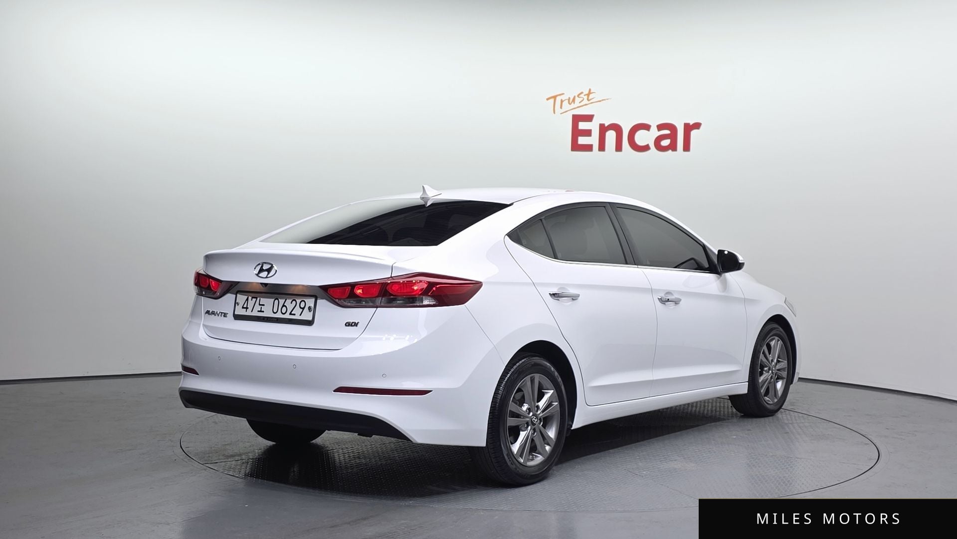 Hyundai AVANTE 2016 — миниатюра 2
