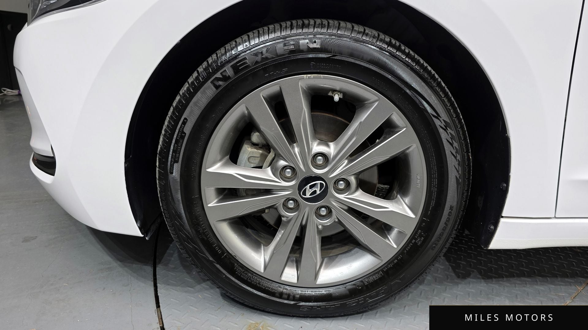Hyundai AVANTE 2016 — миниатюра 5