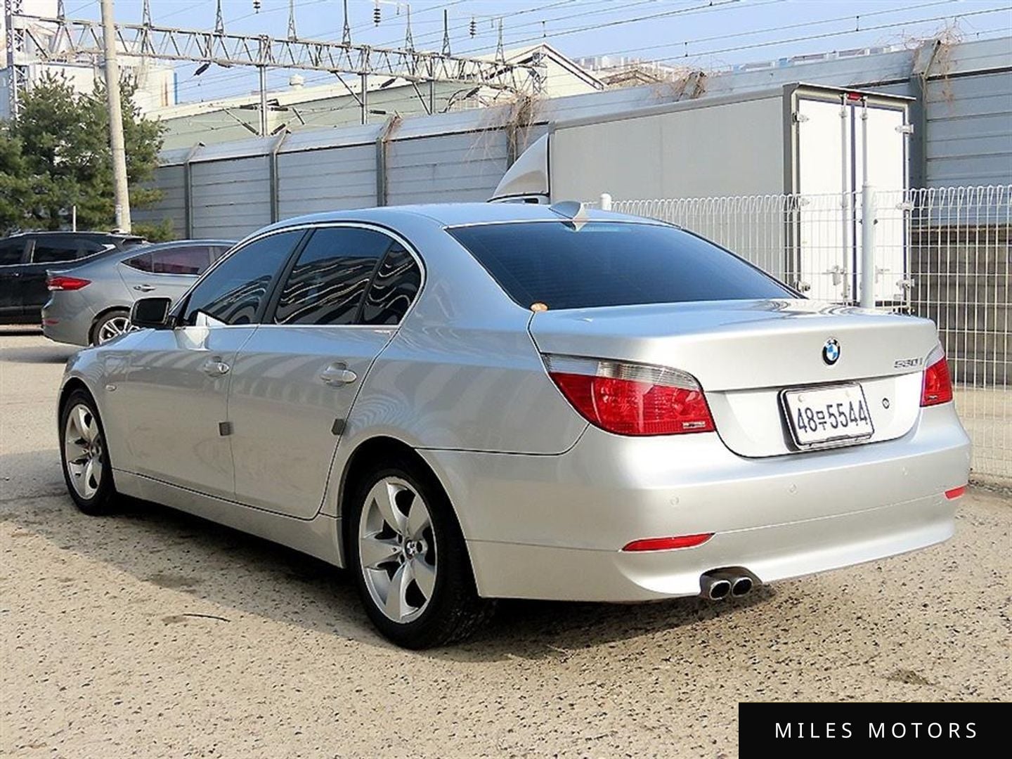 BMW 5 Series (E60) 2004 — миниатюра 3