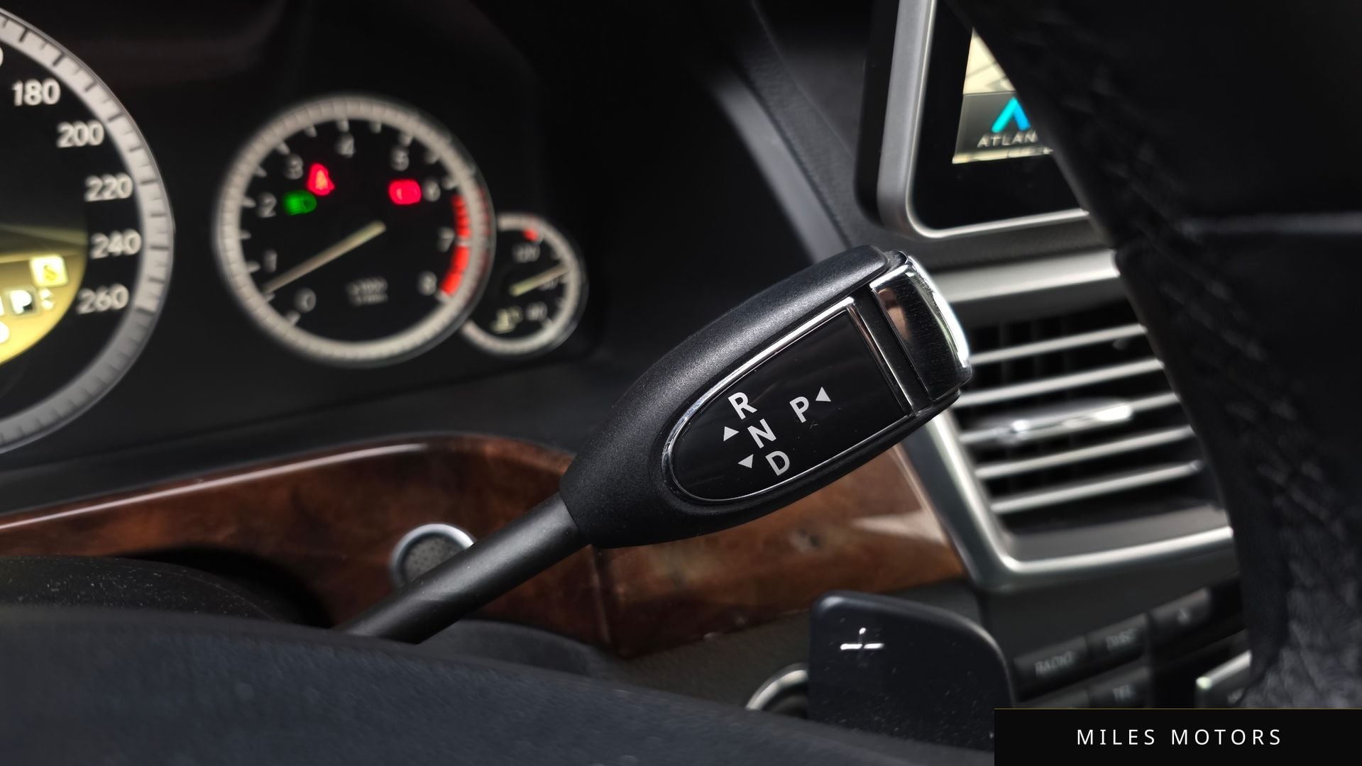 Mercedes-Benz E-Class W212 2012 — миниатюра 9