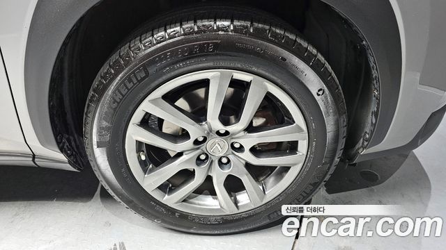Лексус NX200t 2016 — миниатюра 5
